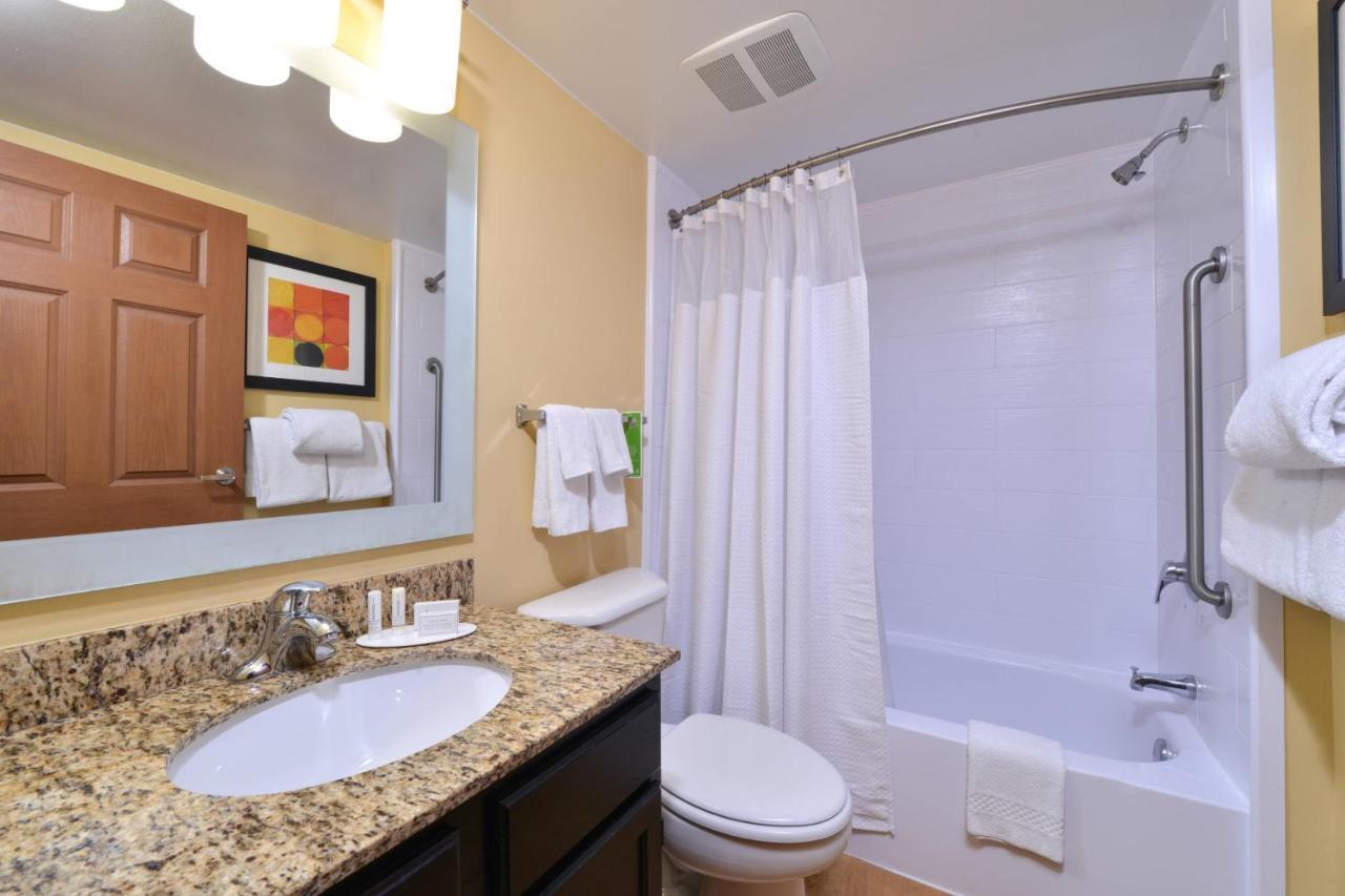 Towneplace Suites Miami West Doral Area Exterior photo